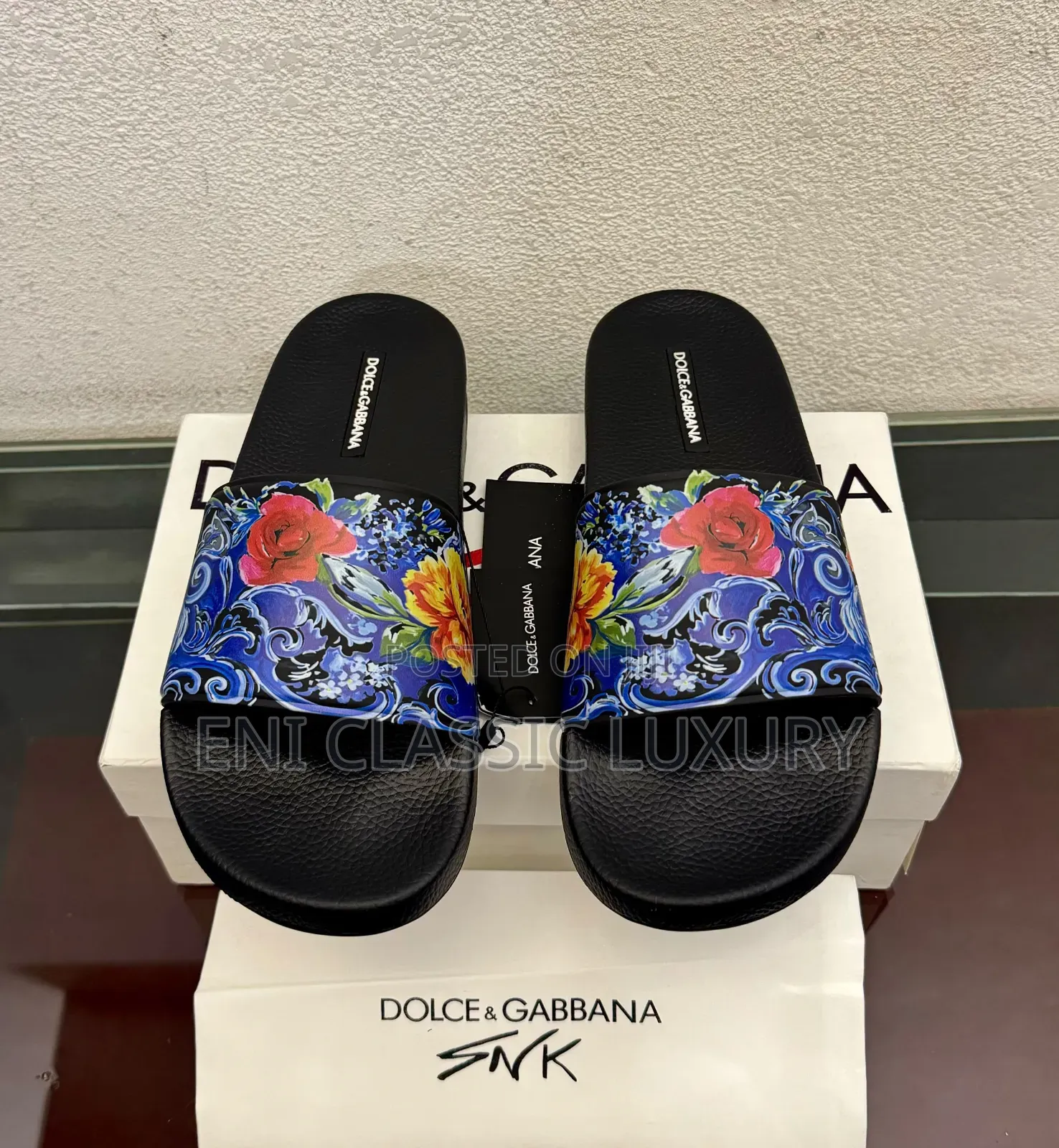 Dolce Gabbana Luxury Men's Slides Best Quality Well Branded Package
