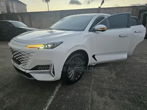 Changan UNI-K 2.0 Petrol AWD 2022 White