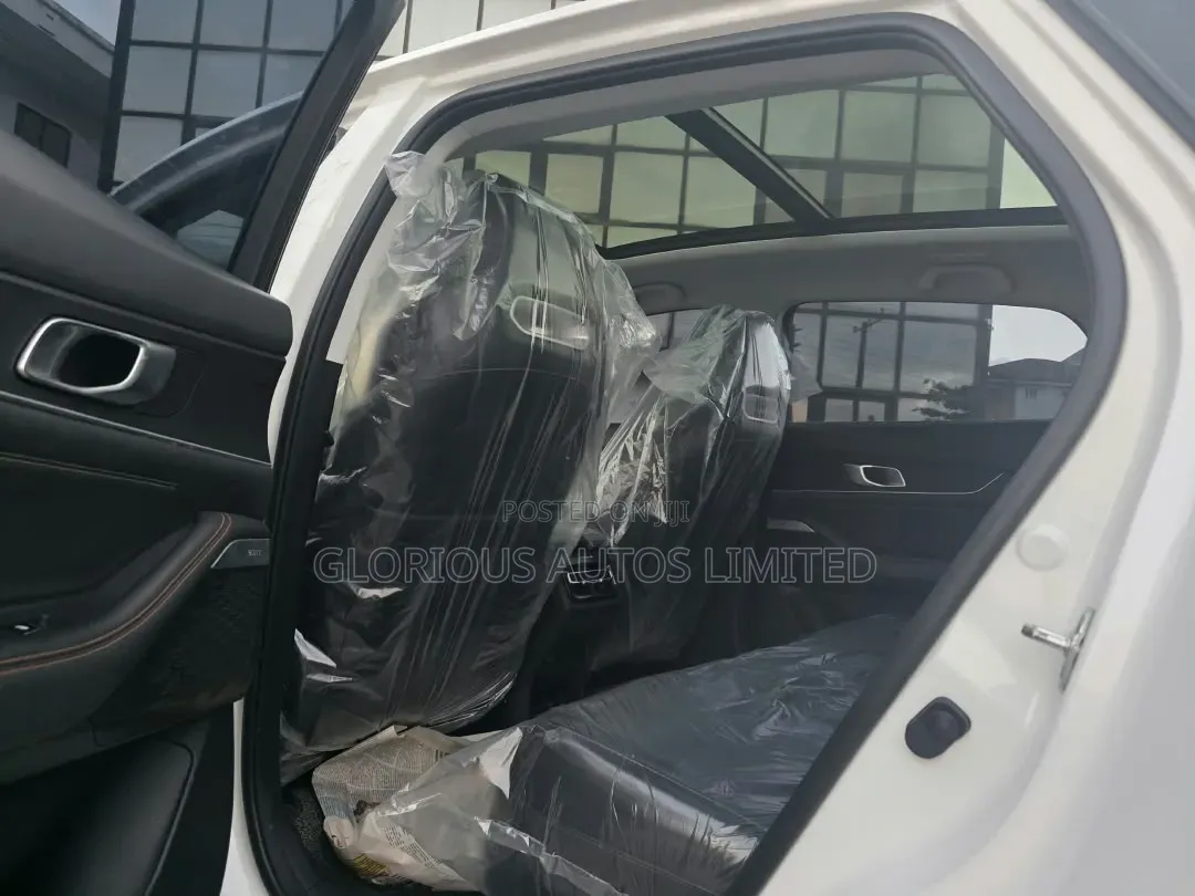 Changan UNI-K 2.0 Petrol AWD 2022 White