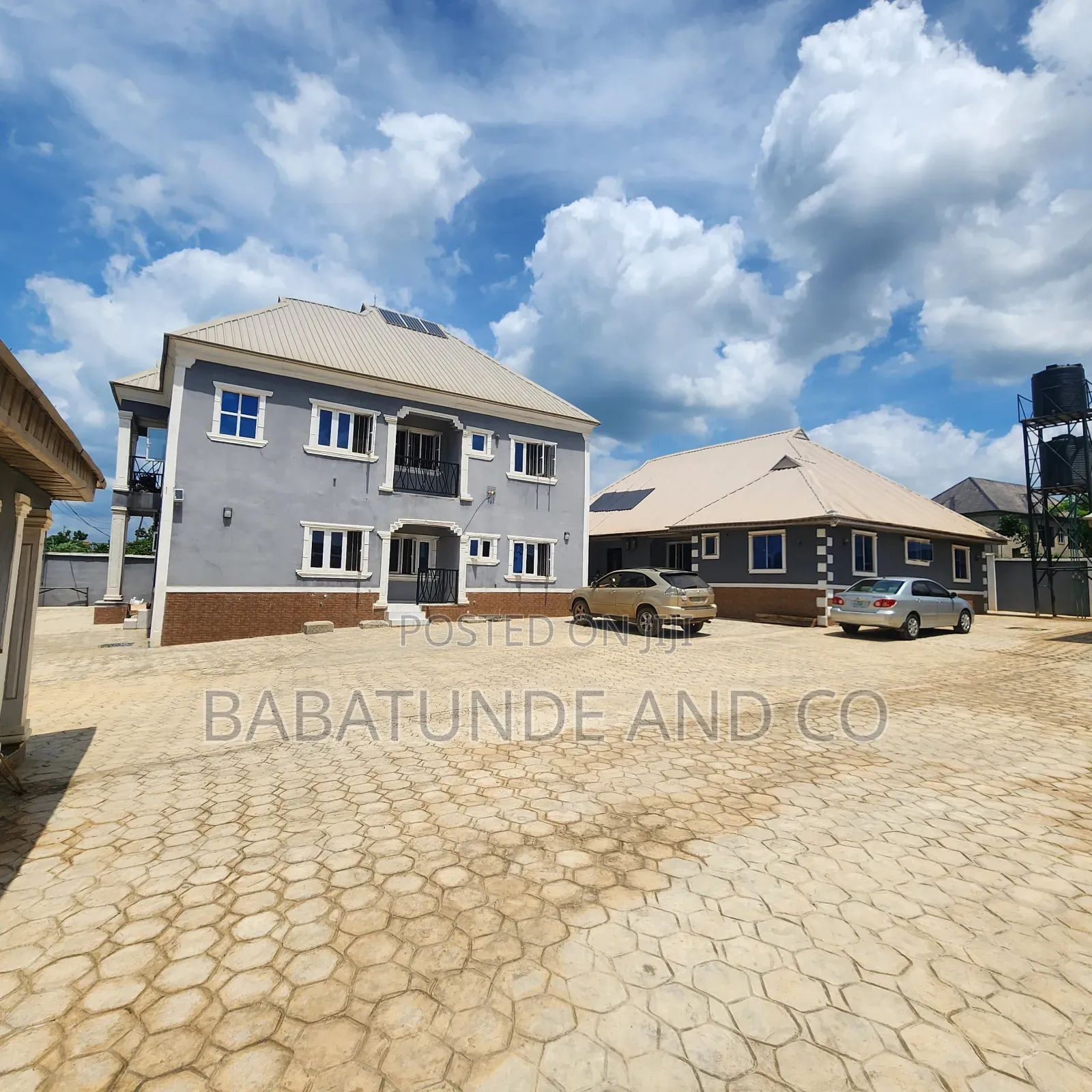 3bdrm Block of Flats in Harmony Quaters, Akobo for sale
