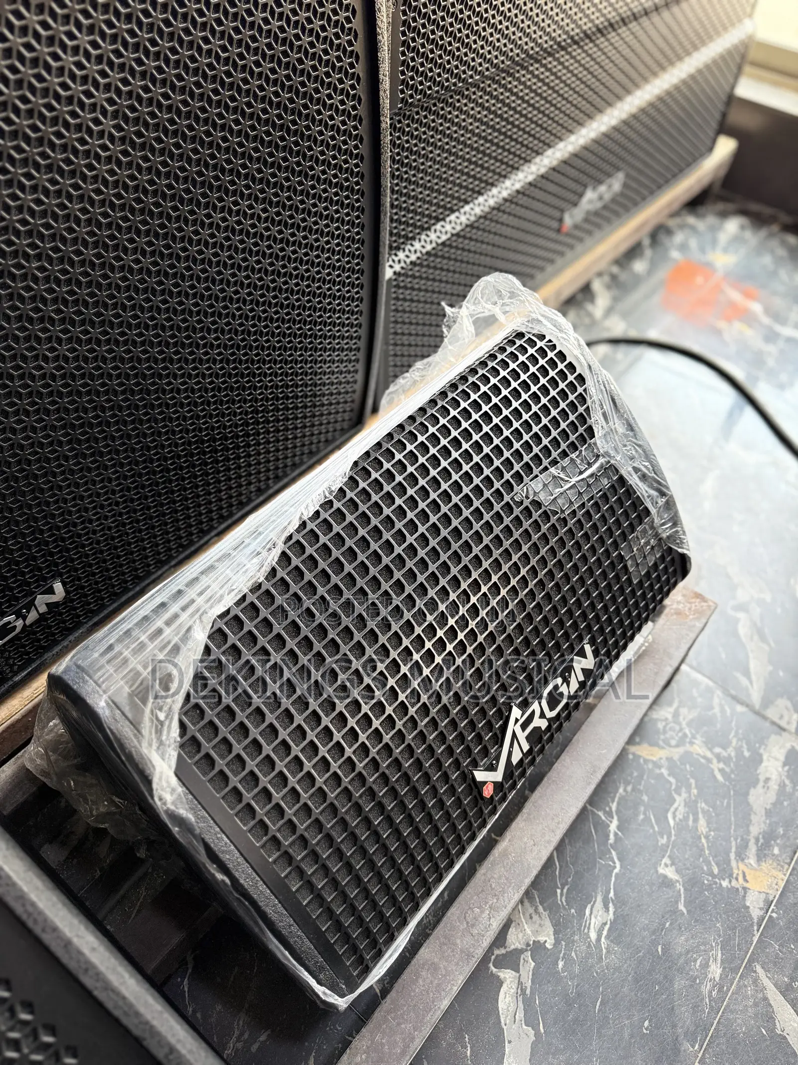 Virgin Floor Monitor Speaker Delta 12M