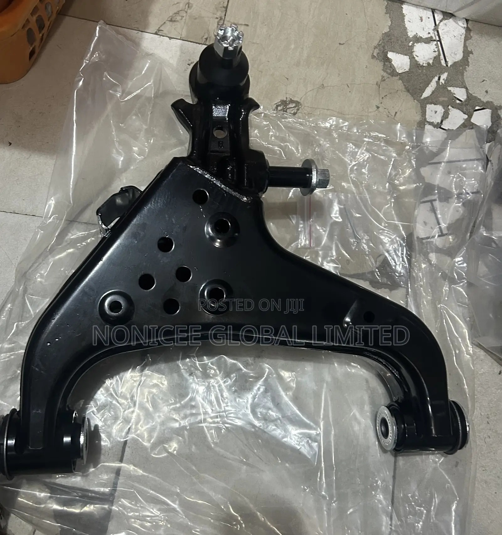 Lower Control Arm Toyota Land Cruiser Prado 2025