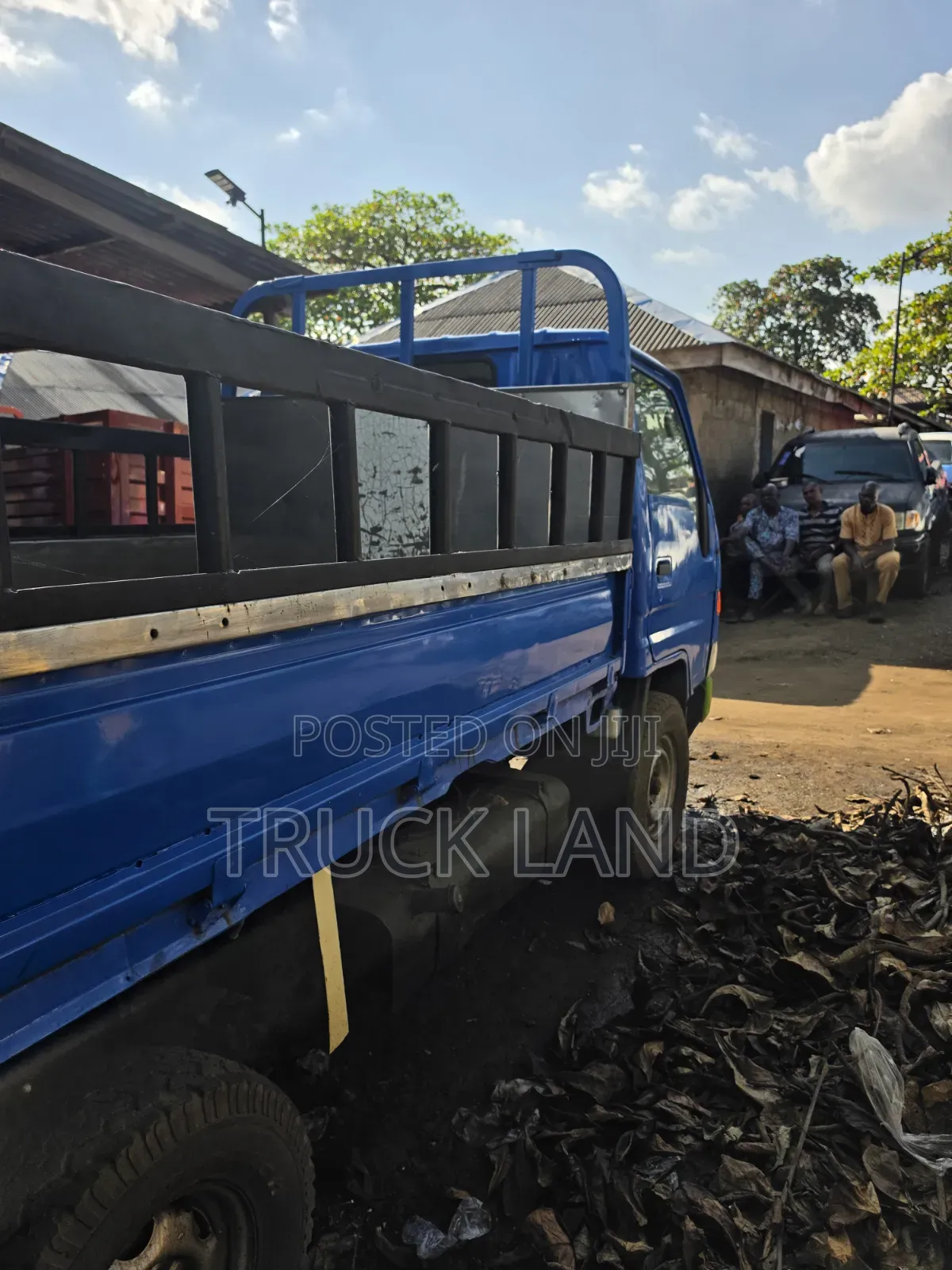 TToyota Dyna 150 Normal Bucket