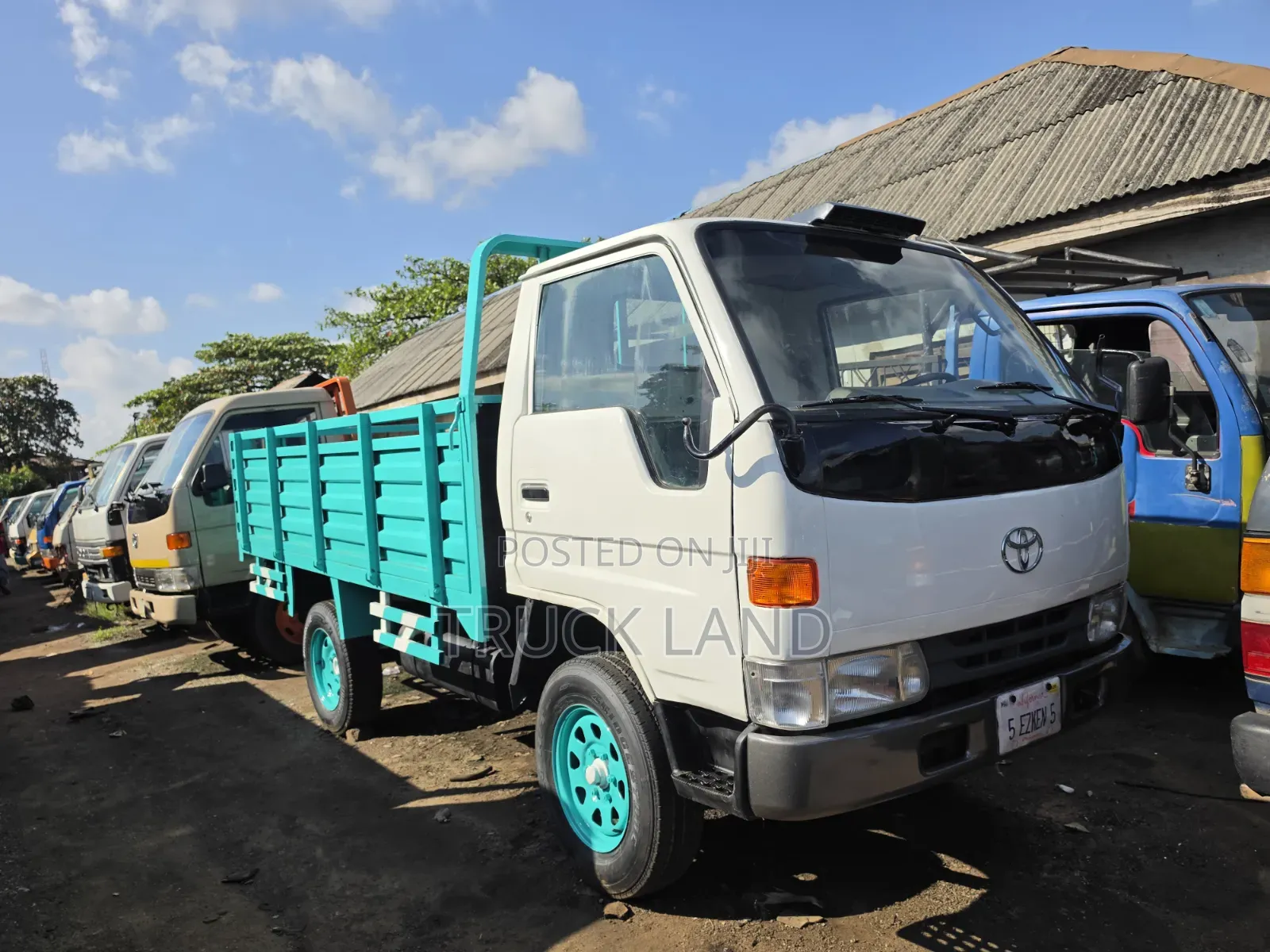 Toyota Dyna 150 New Model Normal Hand