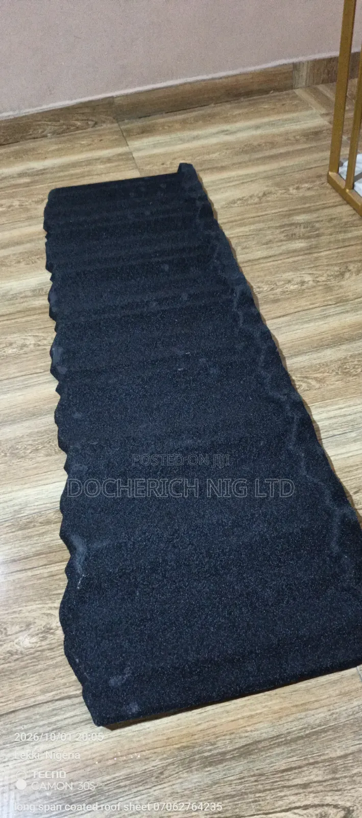 Black Classic 0.55mm Full Gauge Gold Back Roof