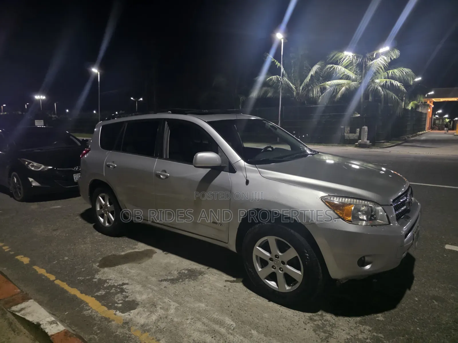 Toyota RAV4 Limited 4x4 2007 Gray