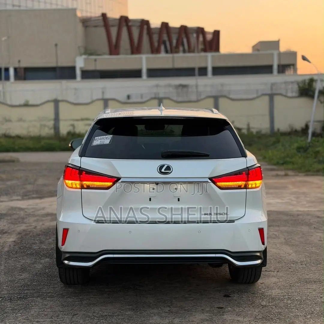 Lexus RX 350L 2022 White