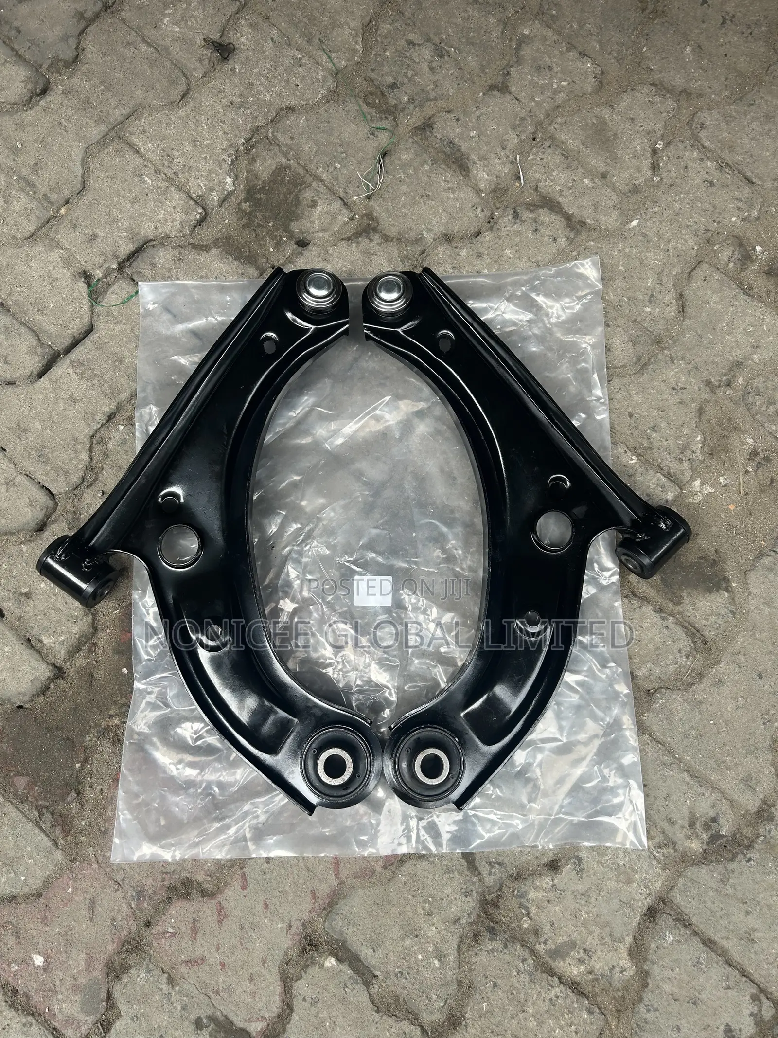 Left Lower Control Arm for Suzuki Swift