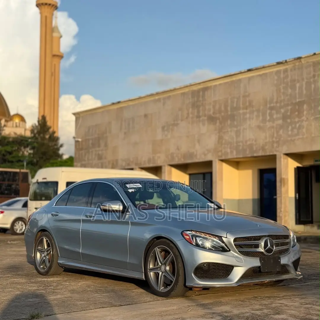 Mercedes-Benz C300 Sport 4Matic Sedan AWD (2.0L 4cyll 7A) 2016 Silver