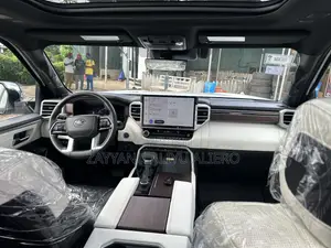 Toyota Sequoia Capstone 4WD 2026 White