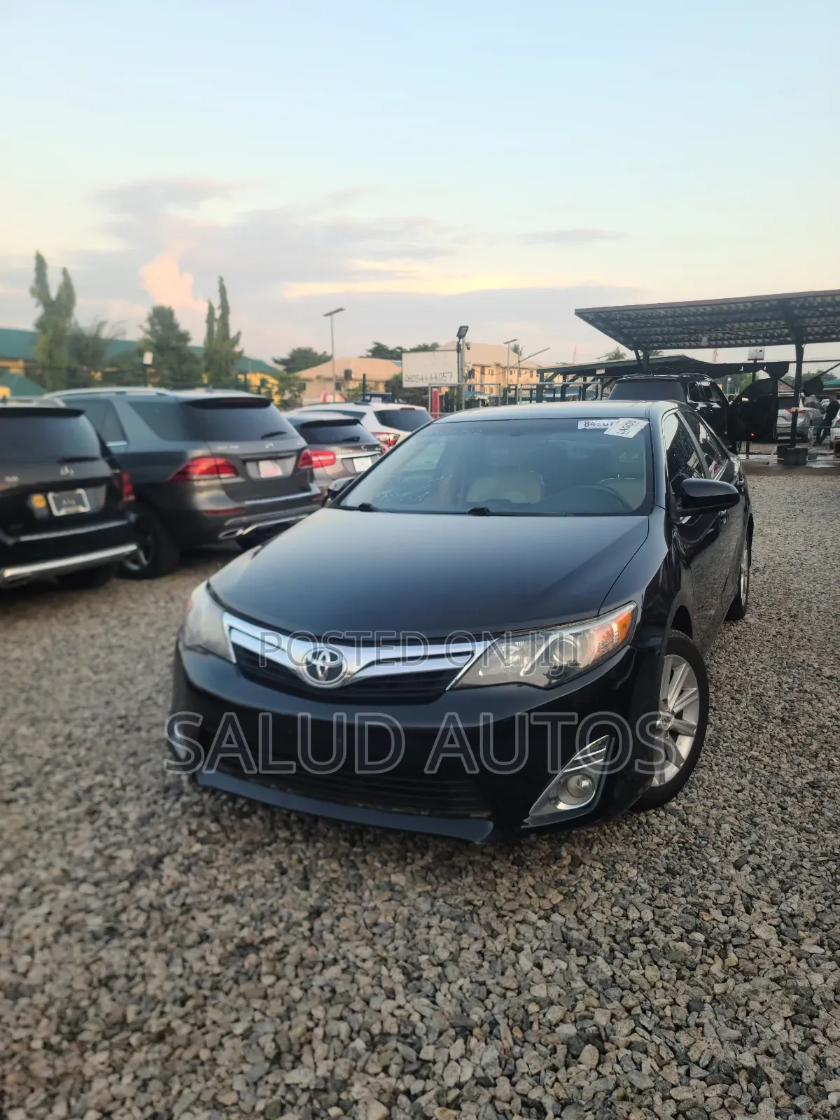 Toyota Camry XLE V6 4dr Sedan (3.5L 6cyl 6A) 2012 Black