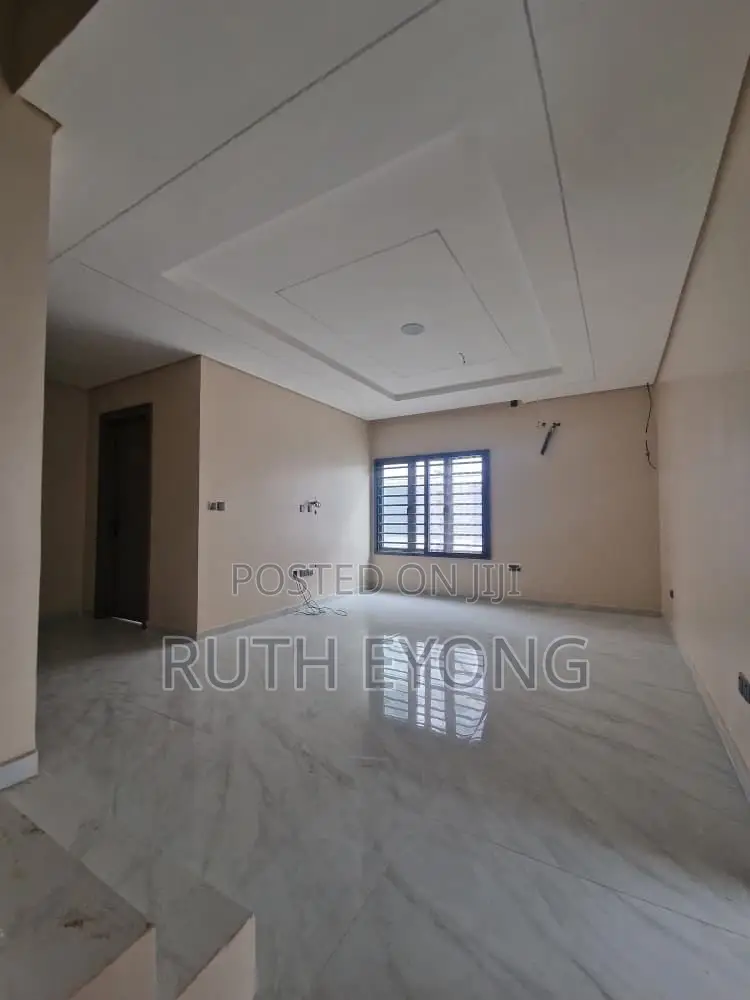 4bdrm House in Banana Island Road, for rent