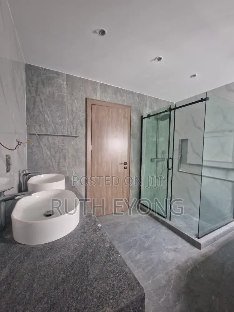 4bdrm House in Banana Island Road, for rent