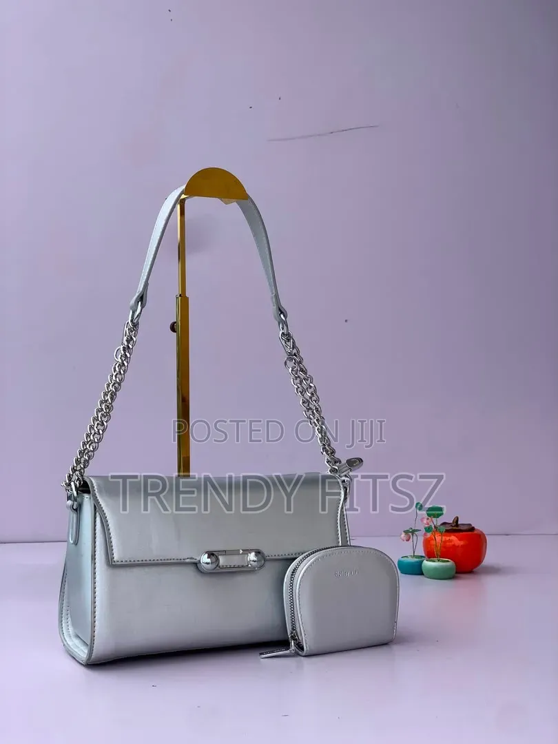 Chain Strap Shoulder Handbag With Mini Purse