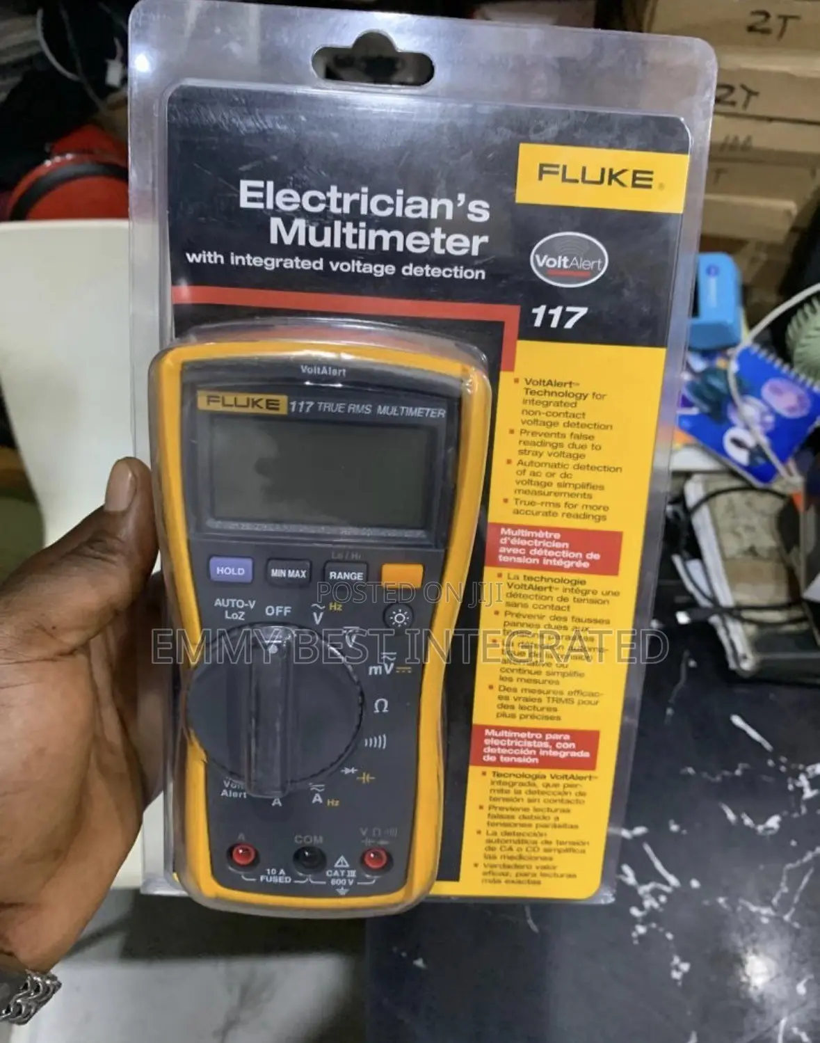 Fluke 117 Electrician's Multimeter