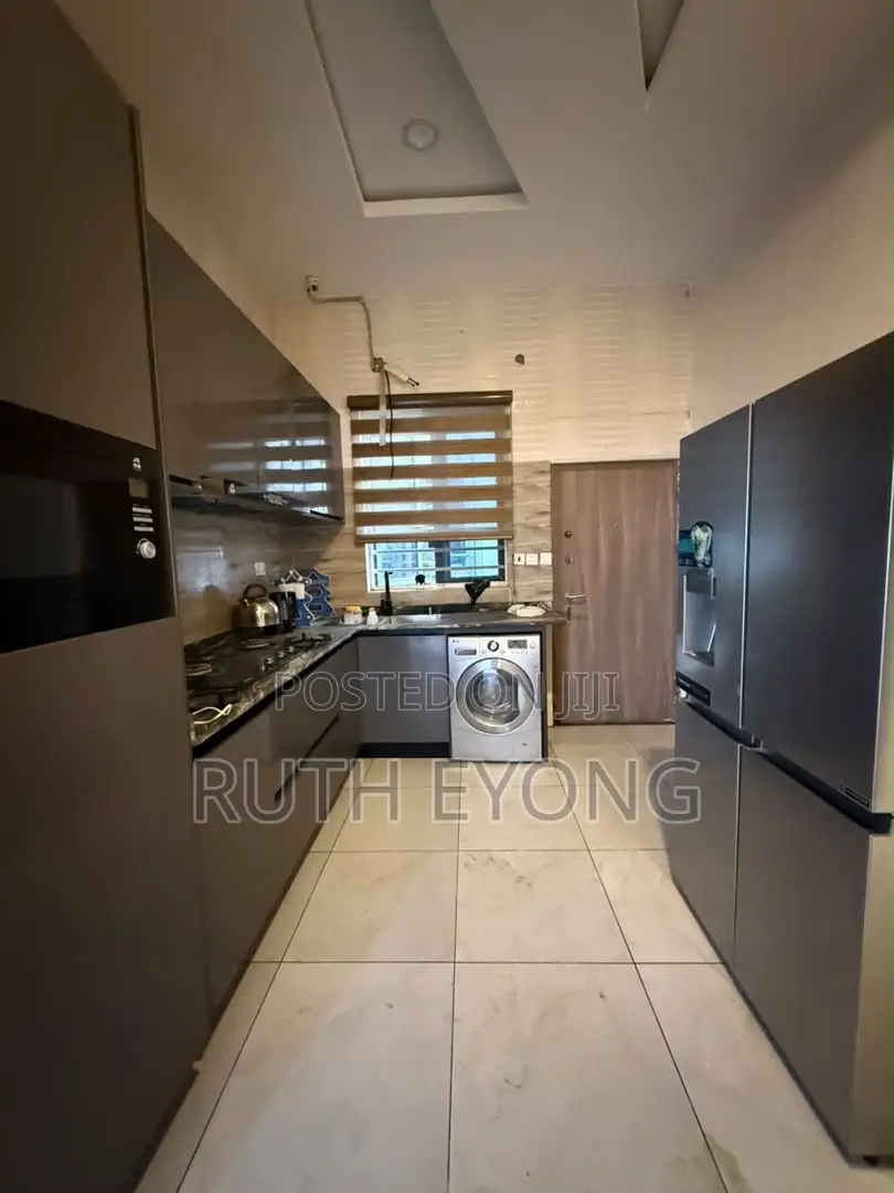 Furnished 4bdrm House in Eleganza, Lekki, for rent