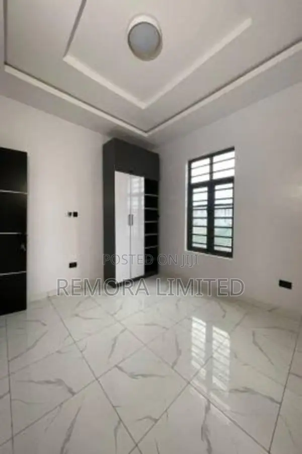2bdrm Block of Flats in Omole Phase 1 for sale