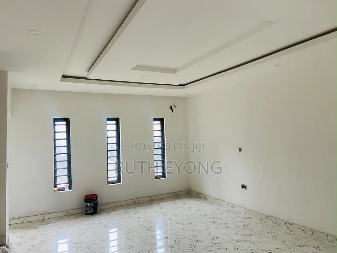3bdrm Townhouse / Terrace in Thomas Estate Ajah for rent