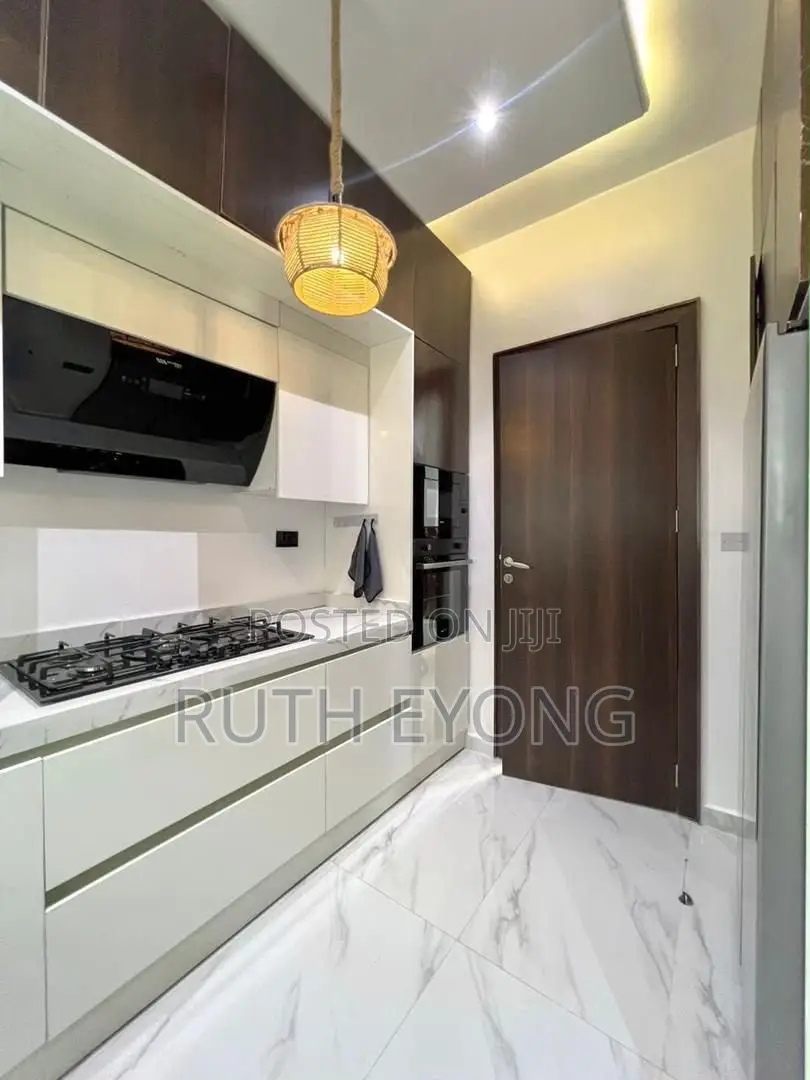 Furnished 2bdrm Apartment in Lekki Phase 1 Lagos for rent