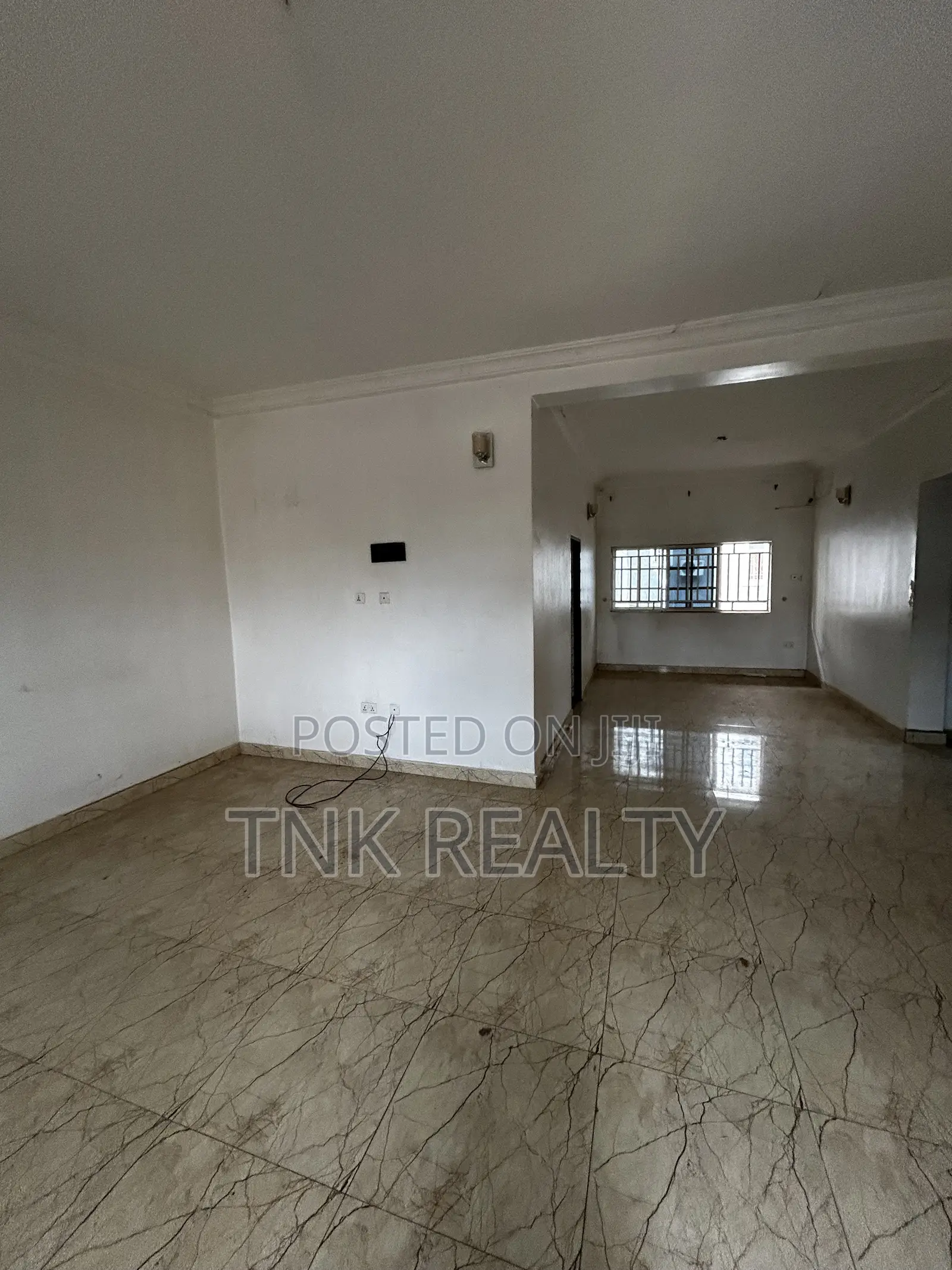 3bdrm Apartment in Katampe for rent