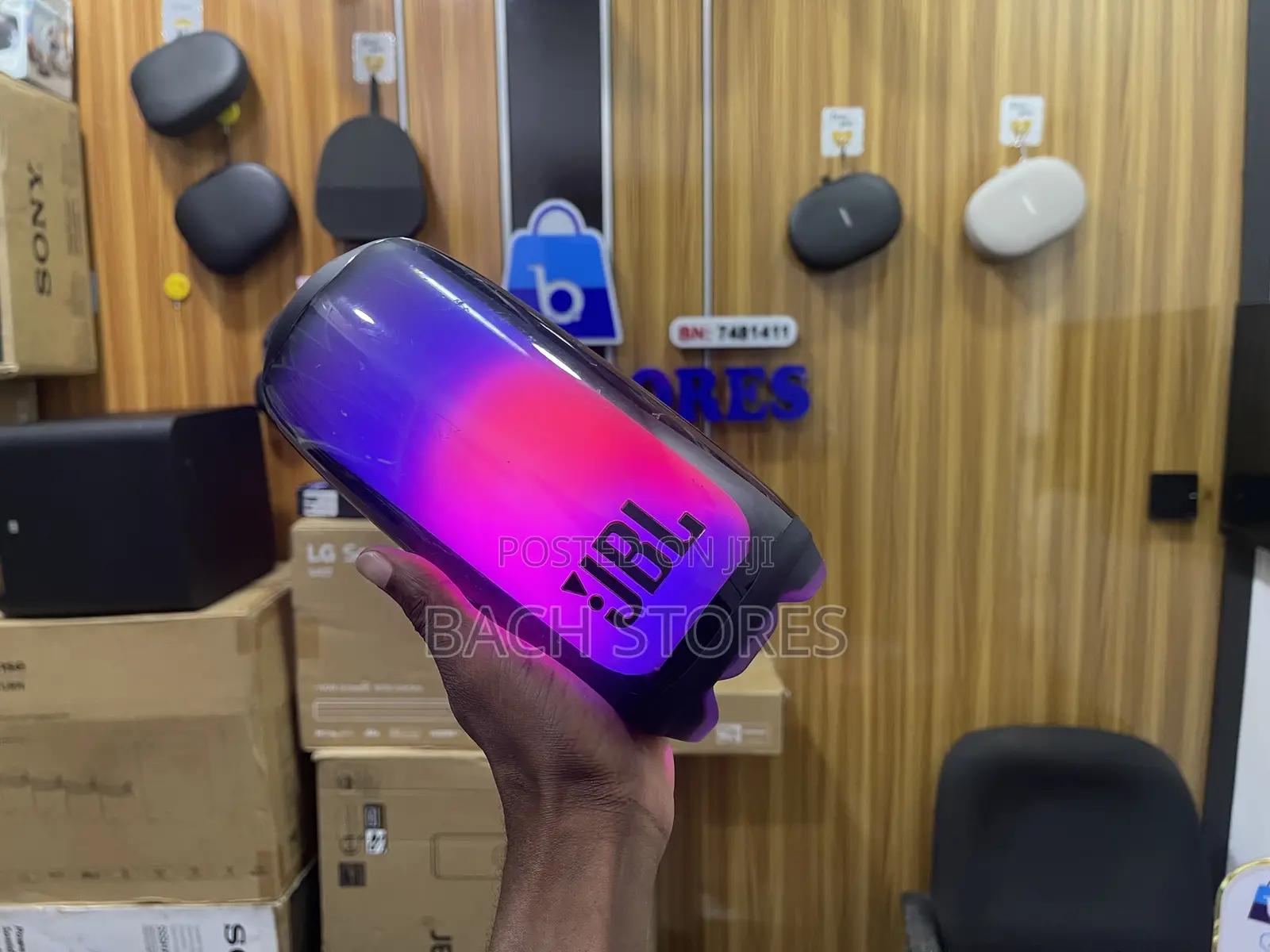 JBL Pulse 5 Portable Speaker With Dazzling Light