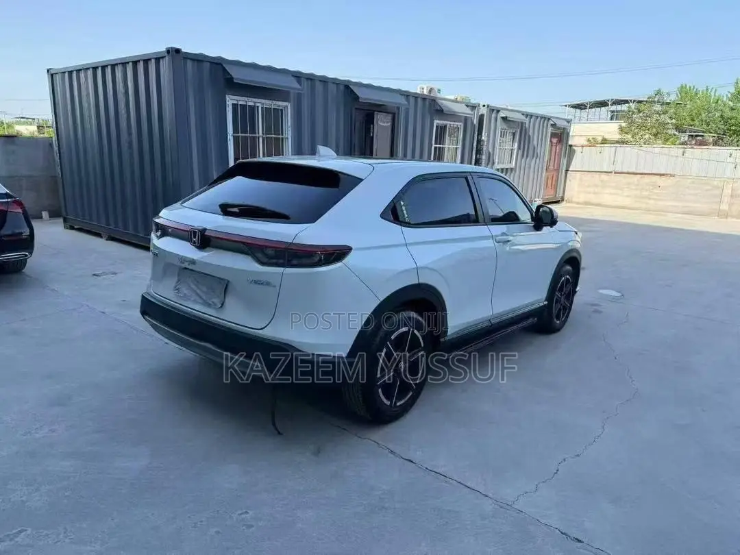 Honda HR-V EX-L AWD CVT 2023 White