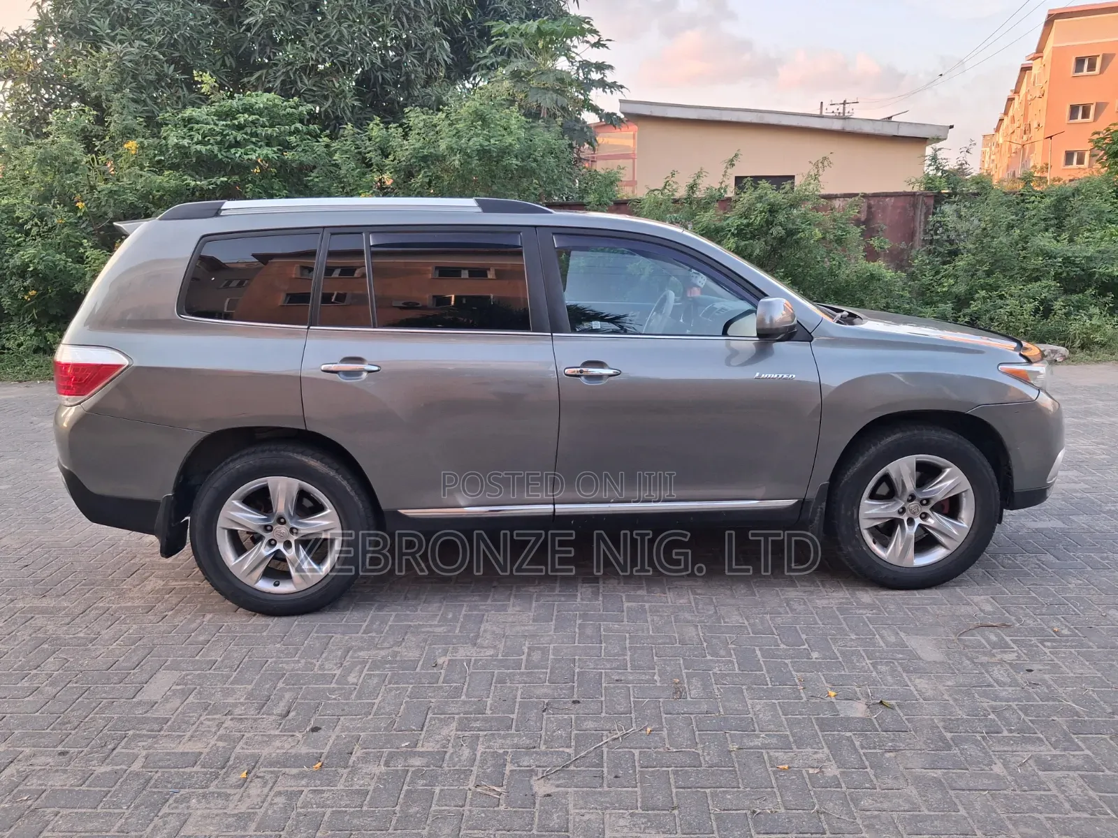 Toyota Highlander 2011 Green