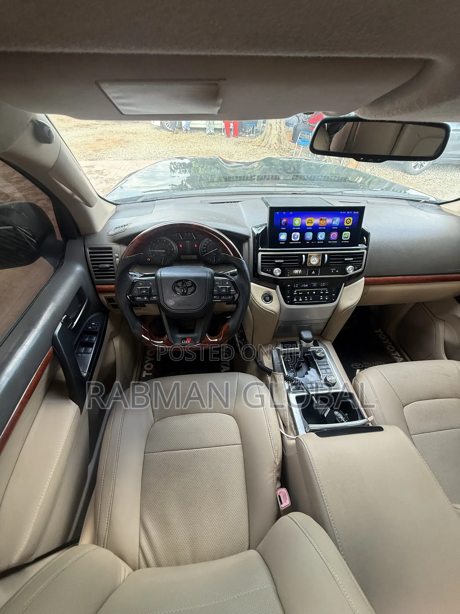 Toyota Land Cruiser 4.5 V8 VXR 2013 Black