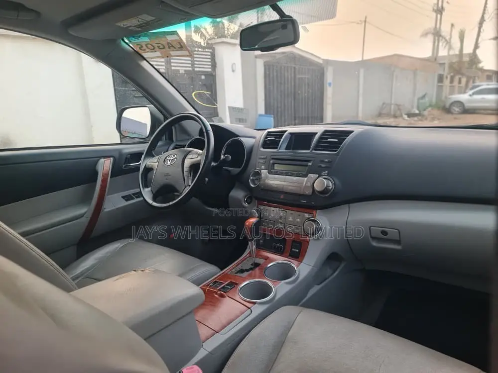 Toyota Highlander 2009 White
