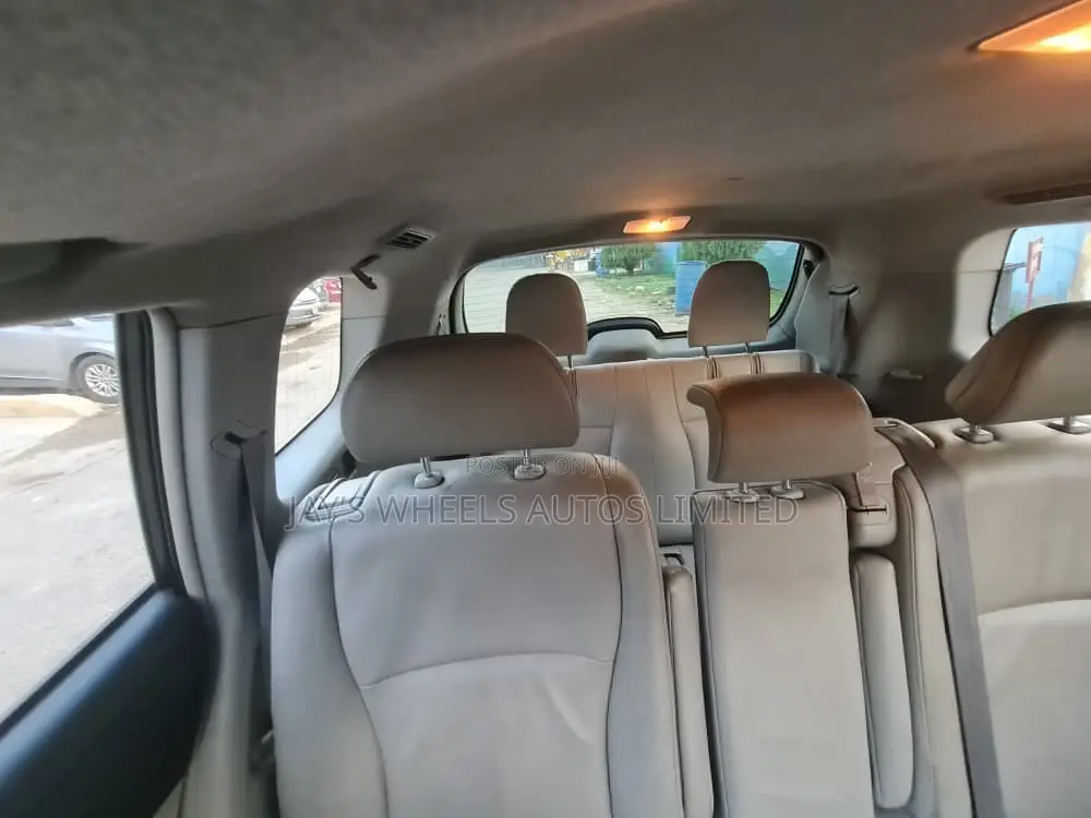 Toyota Highlander 2009 White