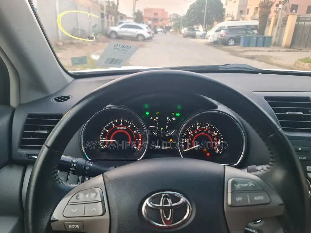 Toyota Highlander 2009 White