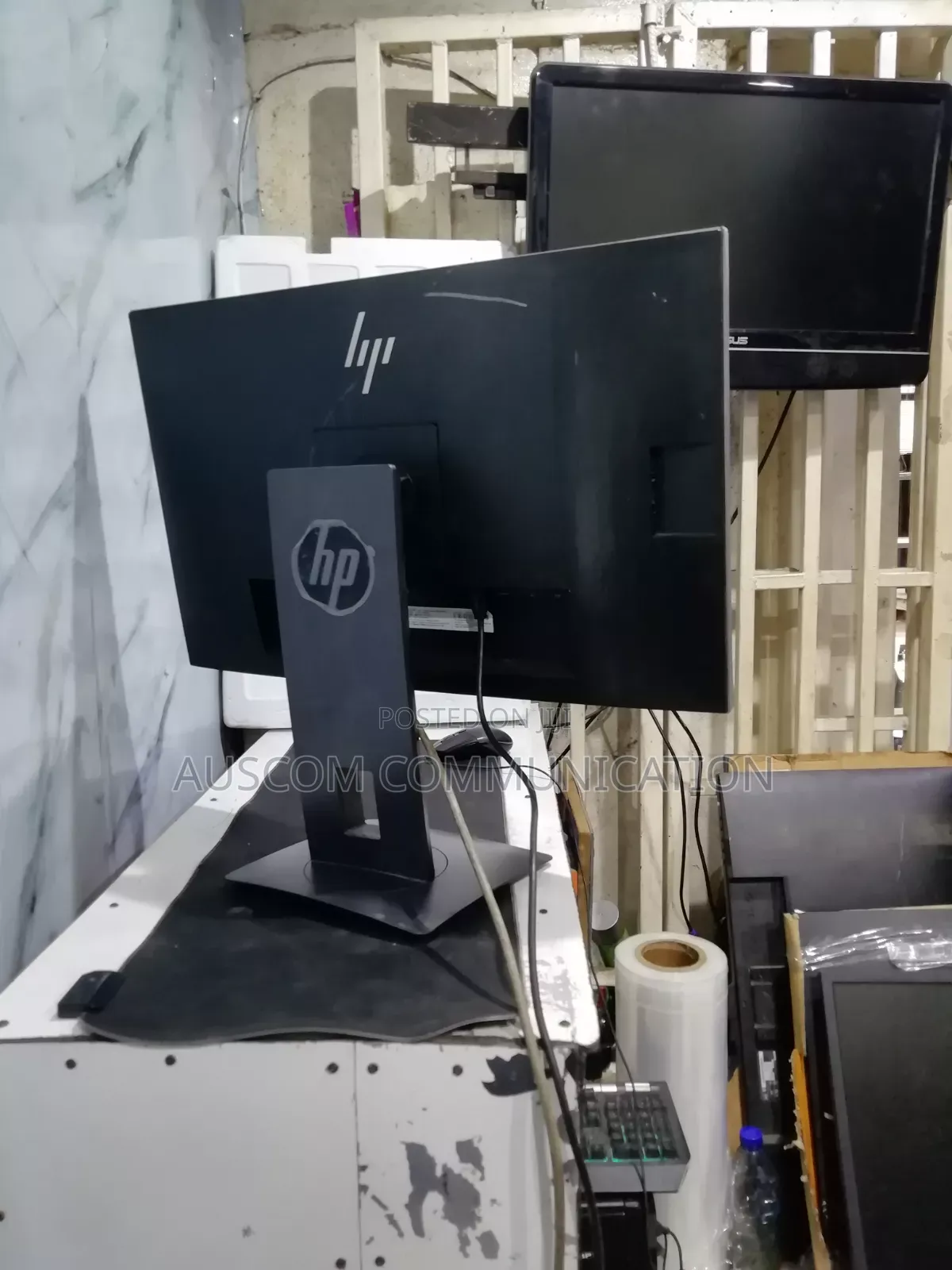 HP 27 FHD1920X1080 IPS 60Hz 16:9 Ratio Webcam and Inbuilt Speakers