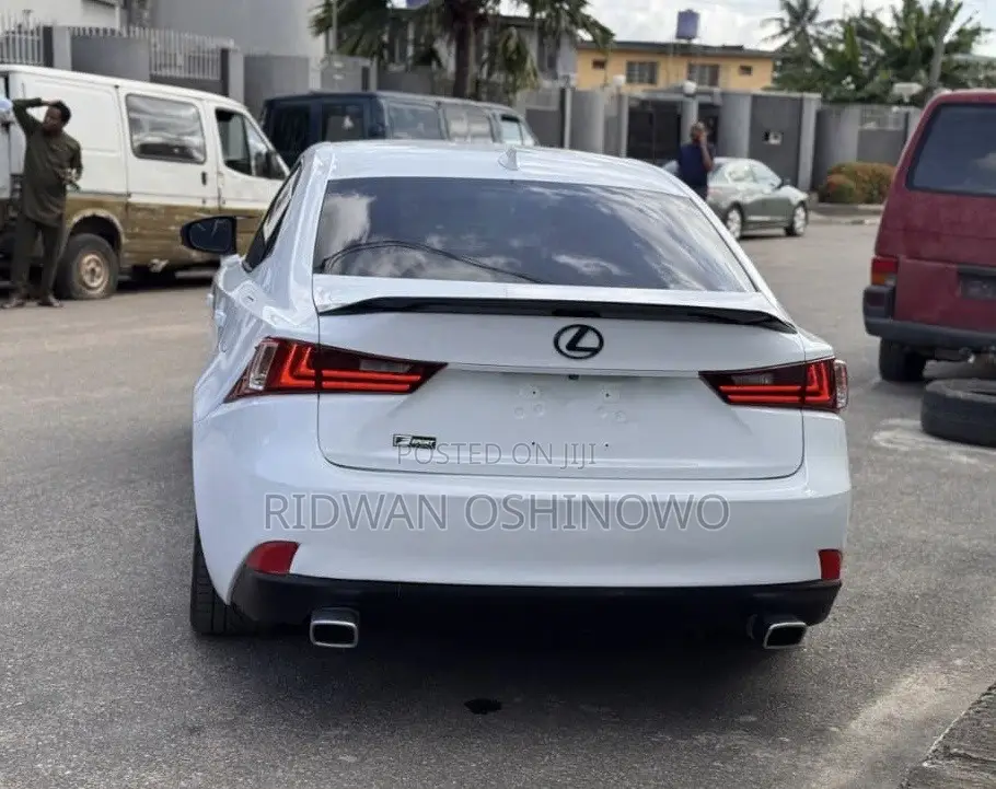 Lexus IS 250 4WD 2014 White