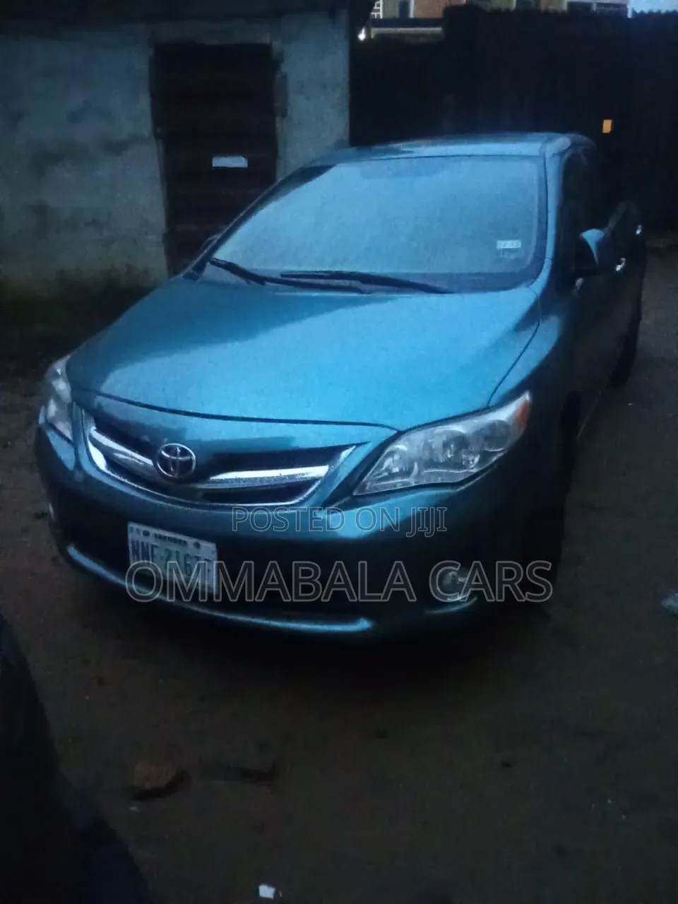 Toyota Corolla 2012 Green