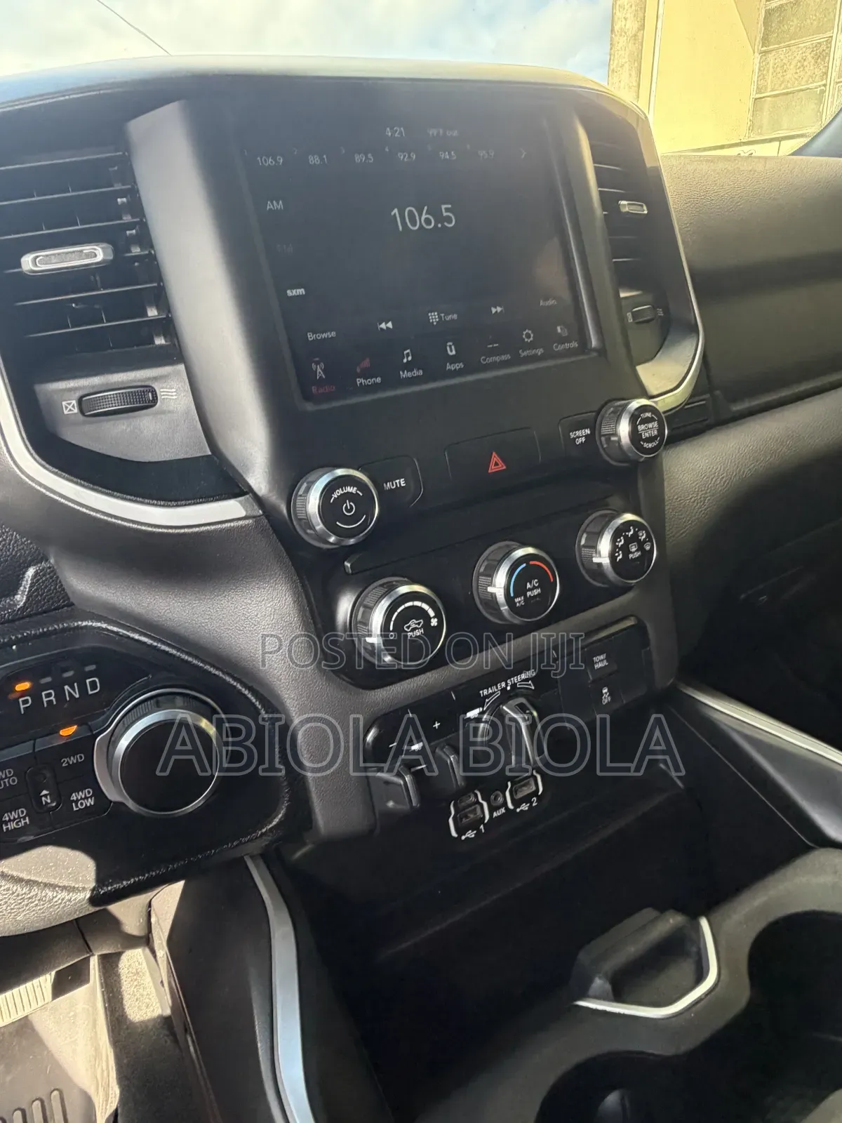 Dodge RAM 1500 5.7 Petrol RWD 2022 Black