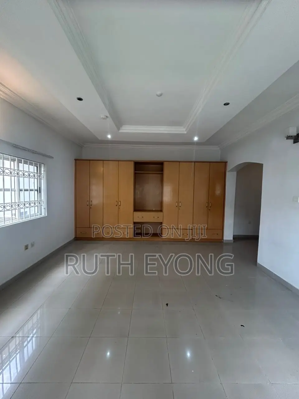 3bdrm Apartment in Parkview Estate  for sale