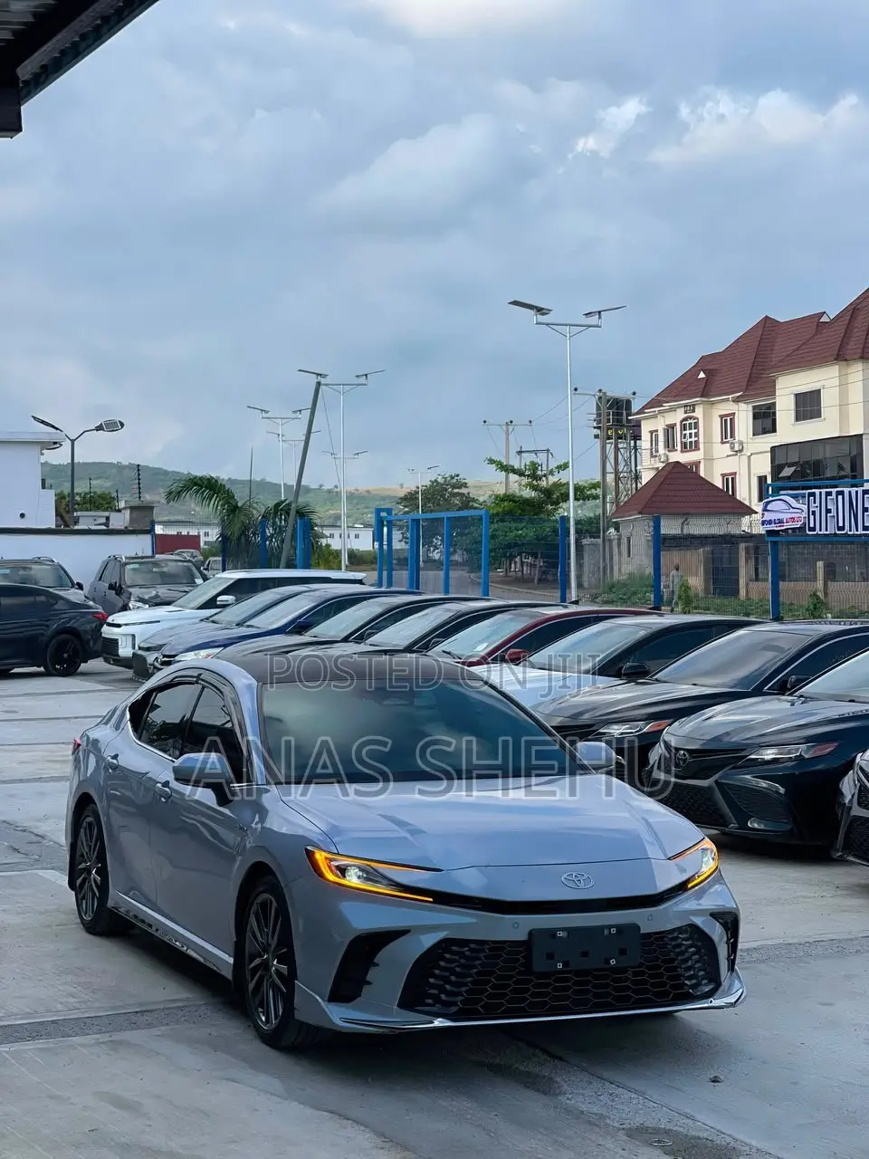 Toyota Camry 2025 Blue