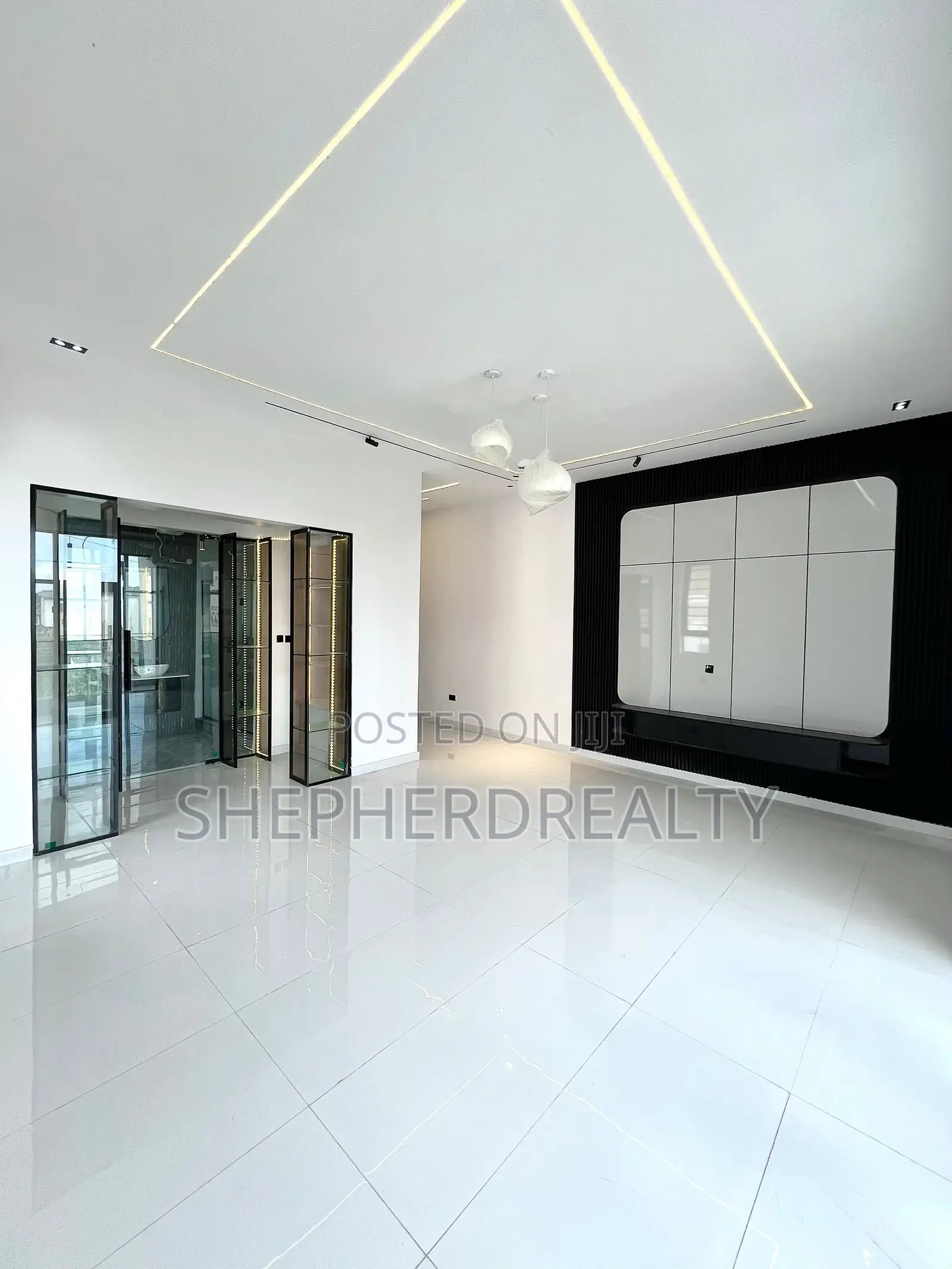 4bdrm Duplex in Ado / Ajah for sale
