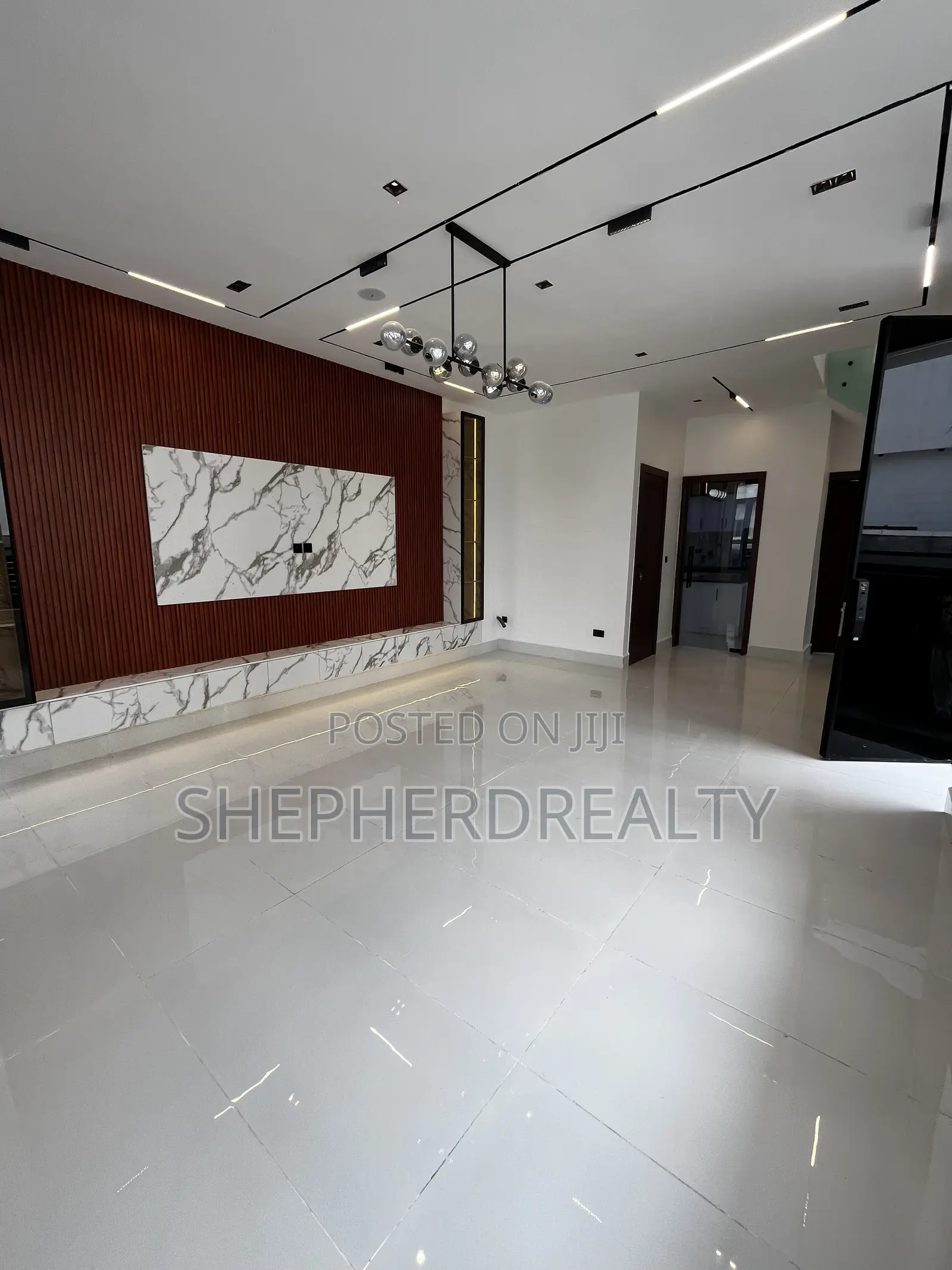 4bdrm Duplex in Ado / Ajah for sale