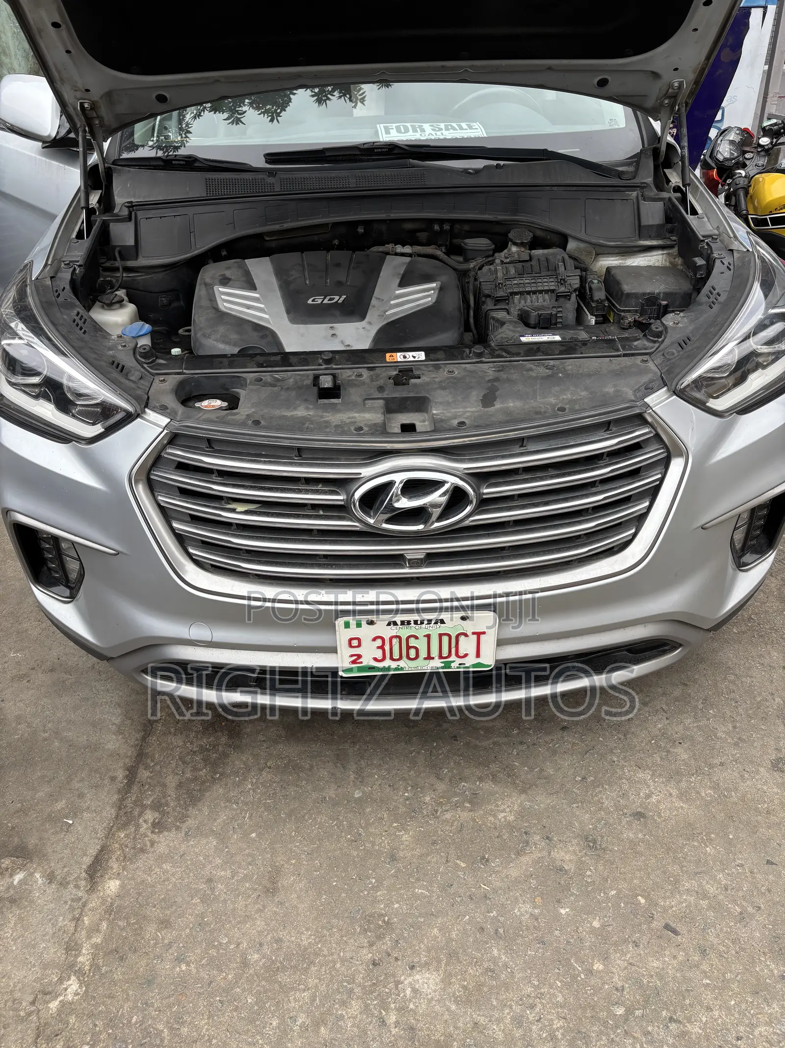 Hyundai Santa Fe SE Ultimate AWD 2017 Silver