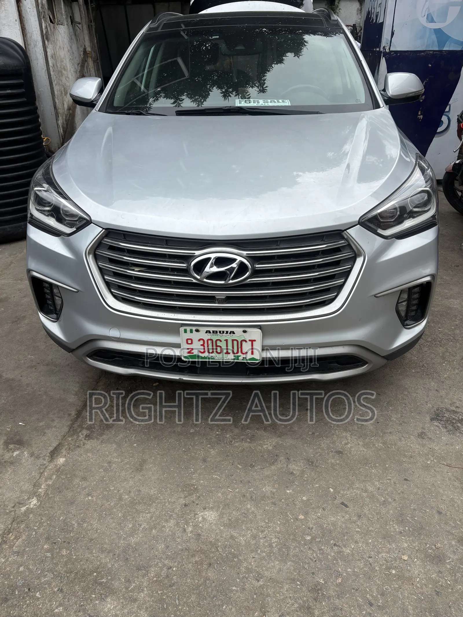 Hyundai Santa Fe SE Ultimate AWD 2017 Silver