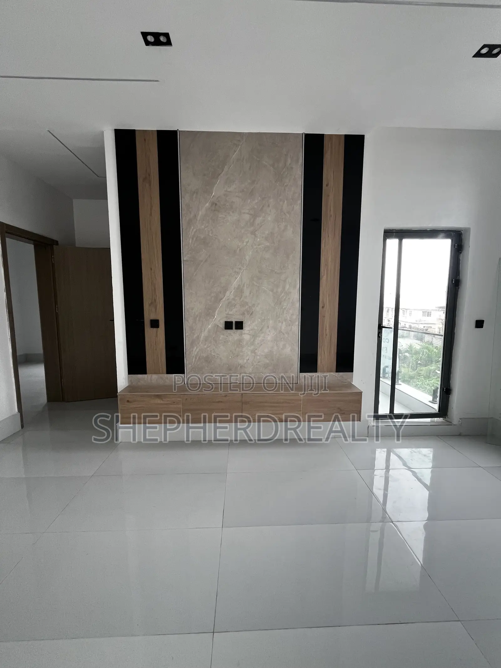 4bdrm Duplex in Sangotedo for sale