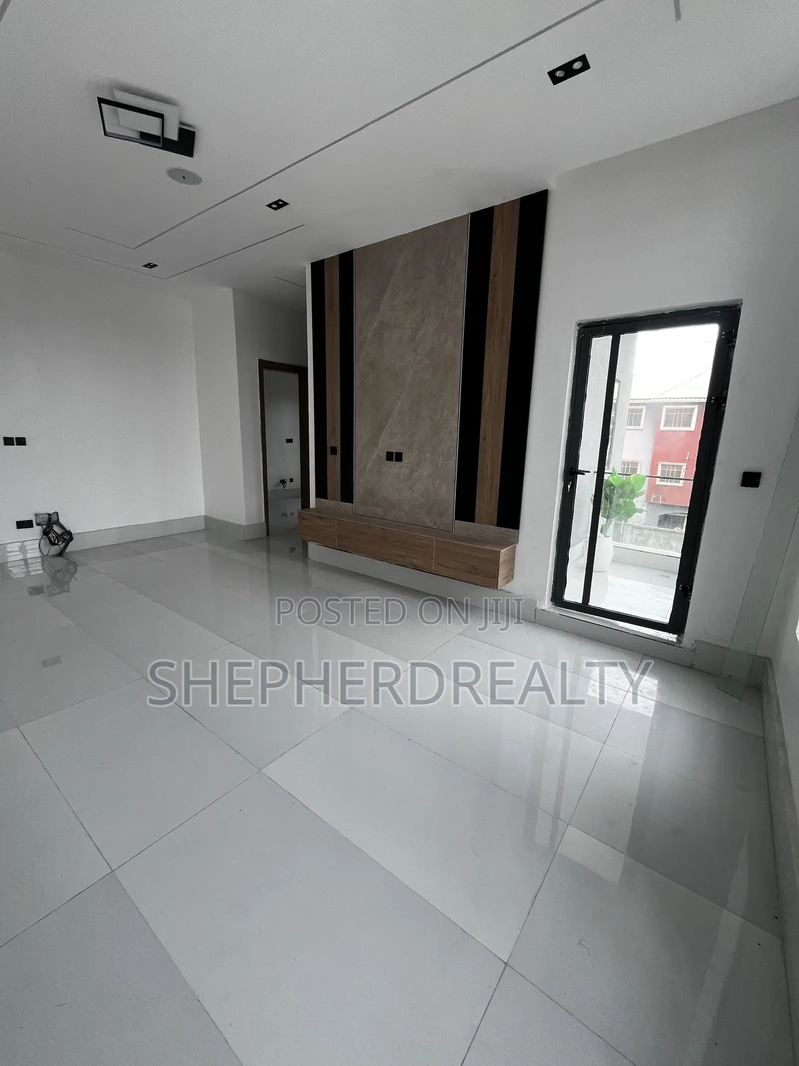 4bdrm Duplex in Sangotedo for sale