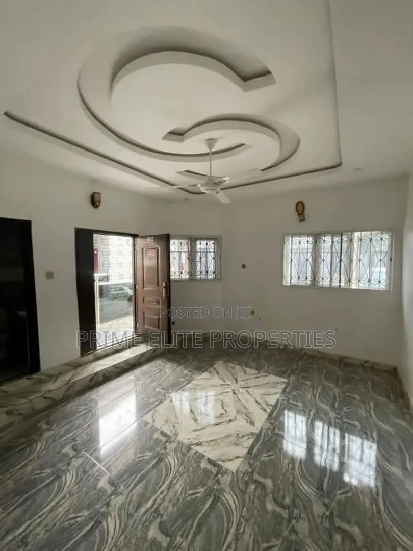 2bdrm Bungalow in Shelter Afrique, Uyo for rent