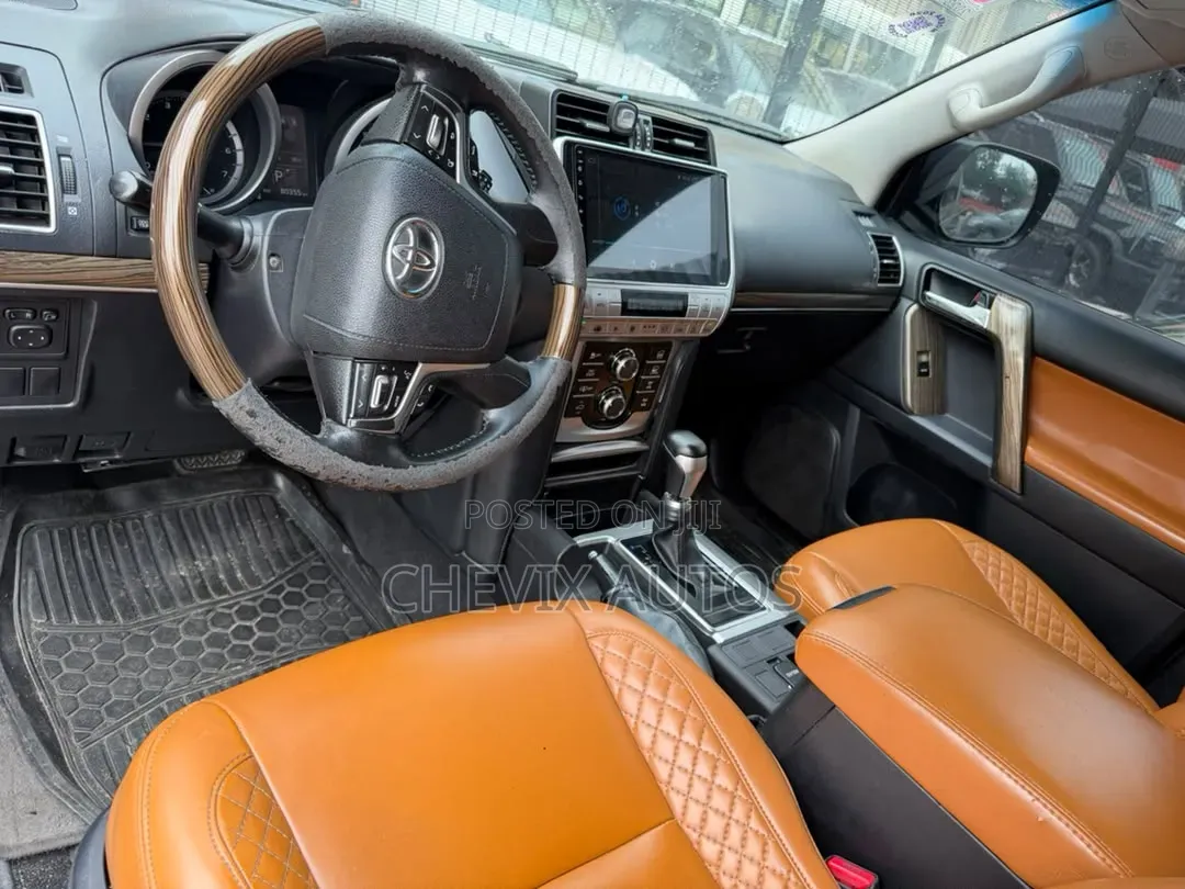 Toyota Land Cruiser Prado 2.7 2017 Green