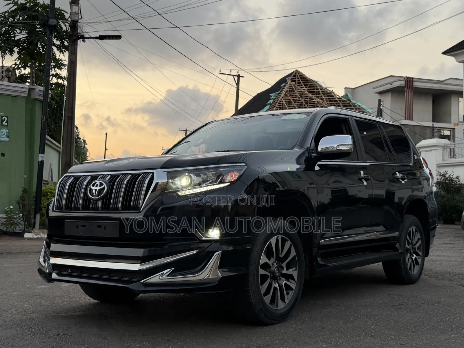 Toyota Land Cruiser Prado 2.7 2023 Black