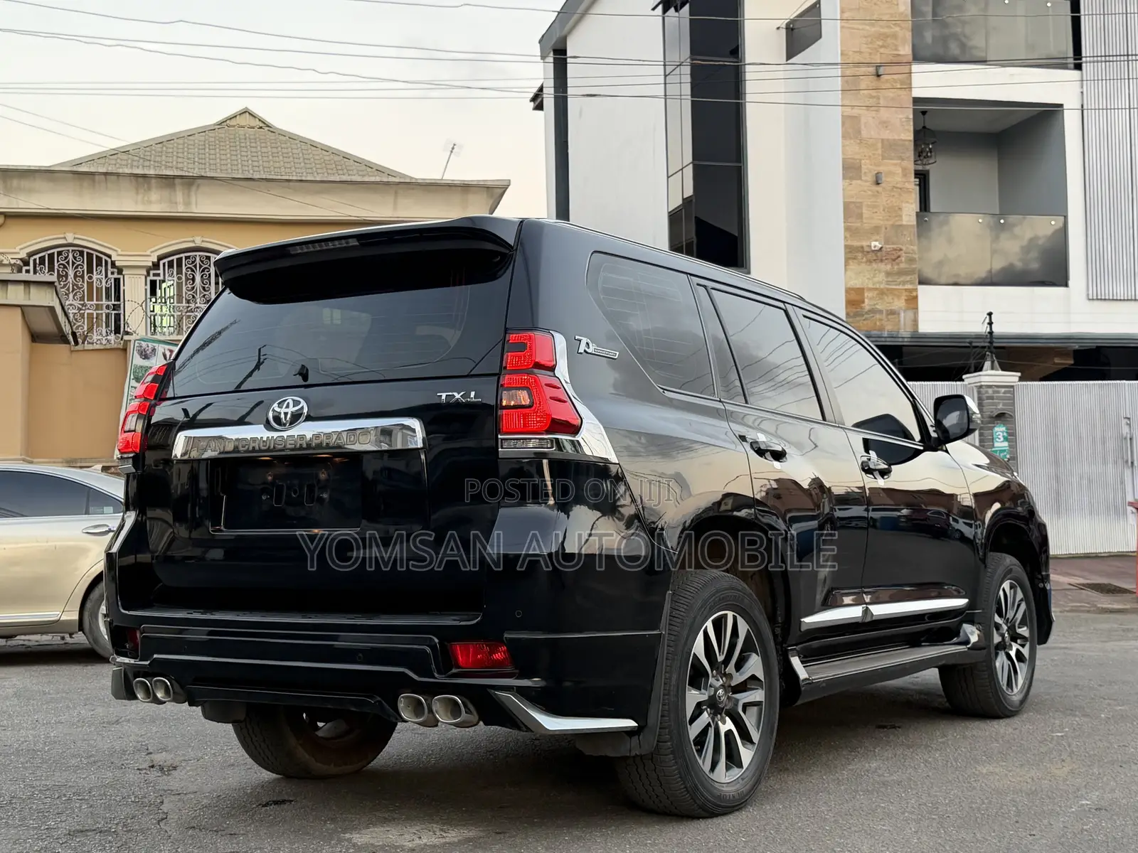 Toyota Land Cruiser Prado 2.7 2023 Black