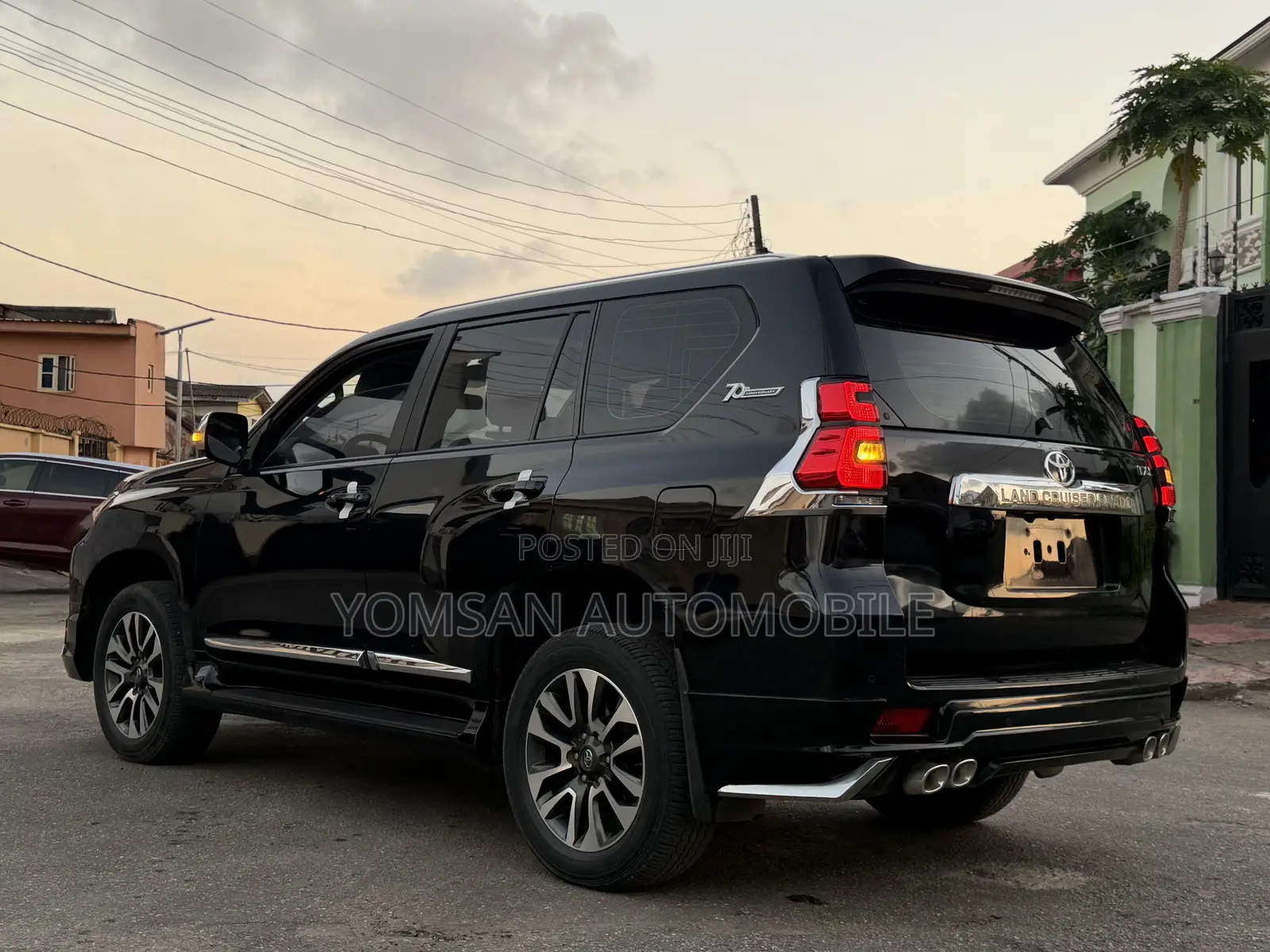 Toyota Land Cruiser Prado 2.7 2023 Black
