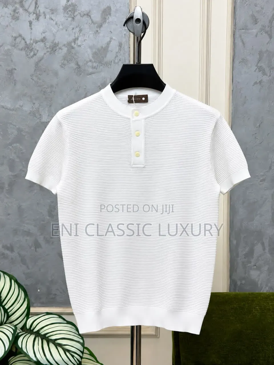 High Quality Luxury Men's T-Shirts Louis Vuitton