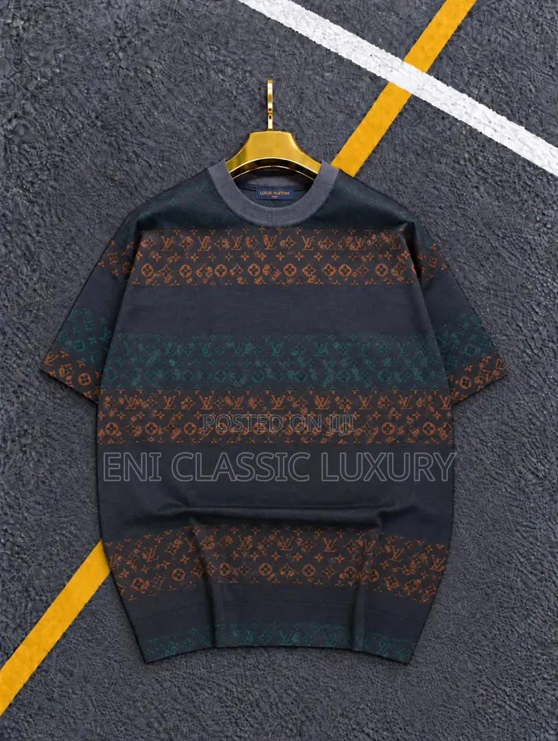 High Quality Luxury Men's T-Shirts Louis Vuitton